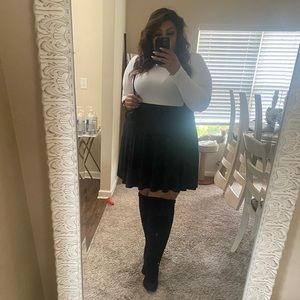 Hot topic 3x overall skirt